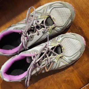 New balance 510V2 size 7.5W